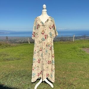 Vintage Y2K Maggie Barns Garden Floral
Sheer Chiffon Short Sleeve Maxi dress 32W